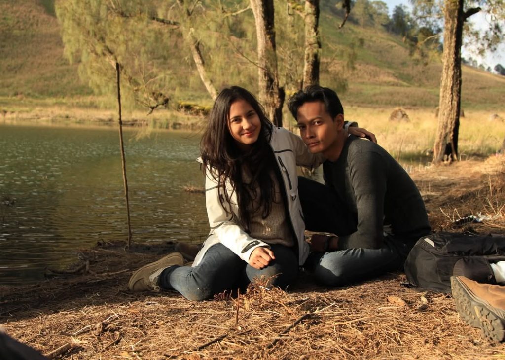 Saykoji Bagikan Foto BTS Film 5 cm yang Jarang Dilihat Publik, Bikin Netizen Nostalgia, photo by IG: saykoji