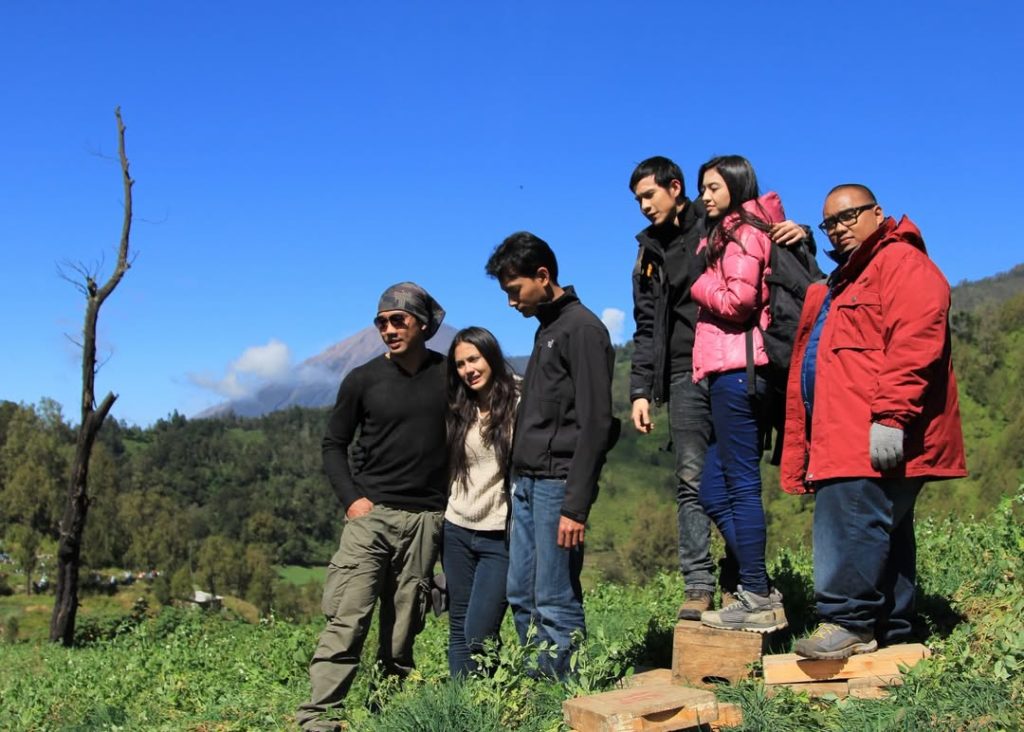 Saykoji Bagikan Foto BTS Film 5 cm yang Jarang Dilihat Publik, Bikin Netizen Nostalgia, photo by IG: saykoji