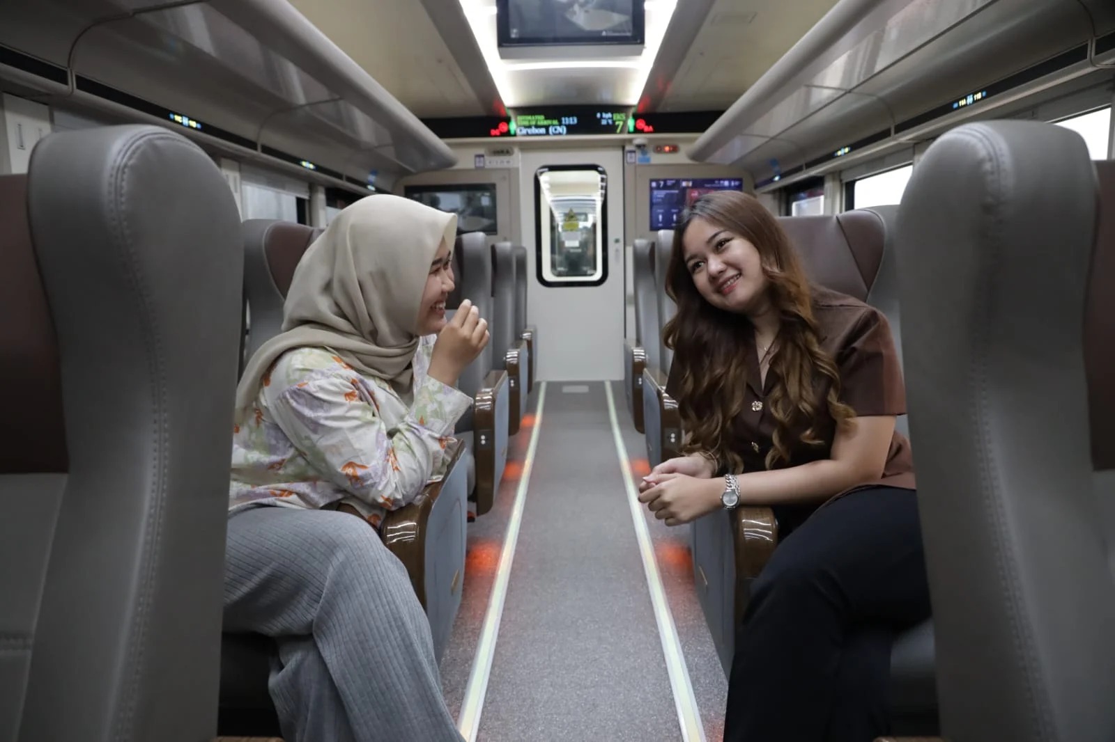 Bukan Sekadar Kereta, KA Gajayana Menyatukan Malang hingga Jakarta Lewat Jalur Tengah Jawa