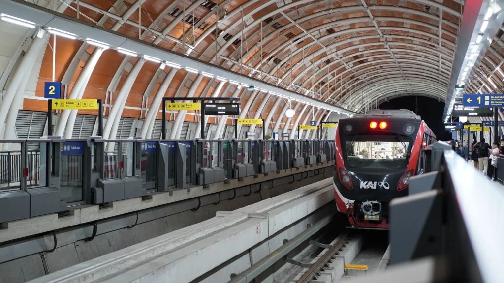 Jumlah Penumpang LRT Jabodebek Naik Tajam, Tembus 2,7 Juta di Januari 2026