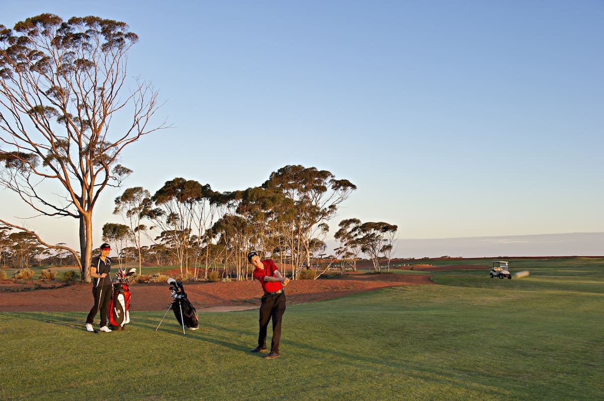 7 Lapangan Golf Terbaik di Western Australia, Ada yang Bisa Main Bareng Kanguru!