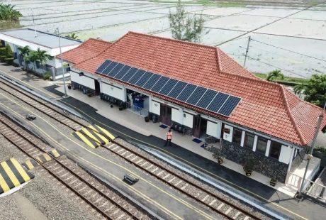 KAI Pasang 113 PLTS di 92 Lokasi, Kapasitas Energi Surya Capai 4,43 MWp