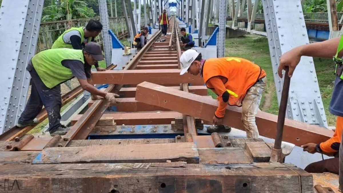 Penumpang Jarang Tahu, Ini Teknologi yang Dipakai KAI di Balik Jalur Rel