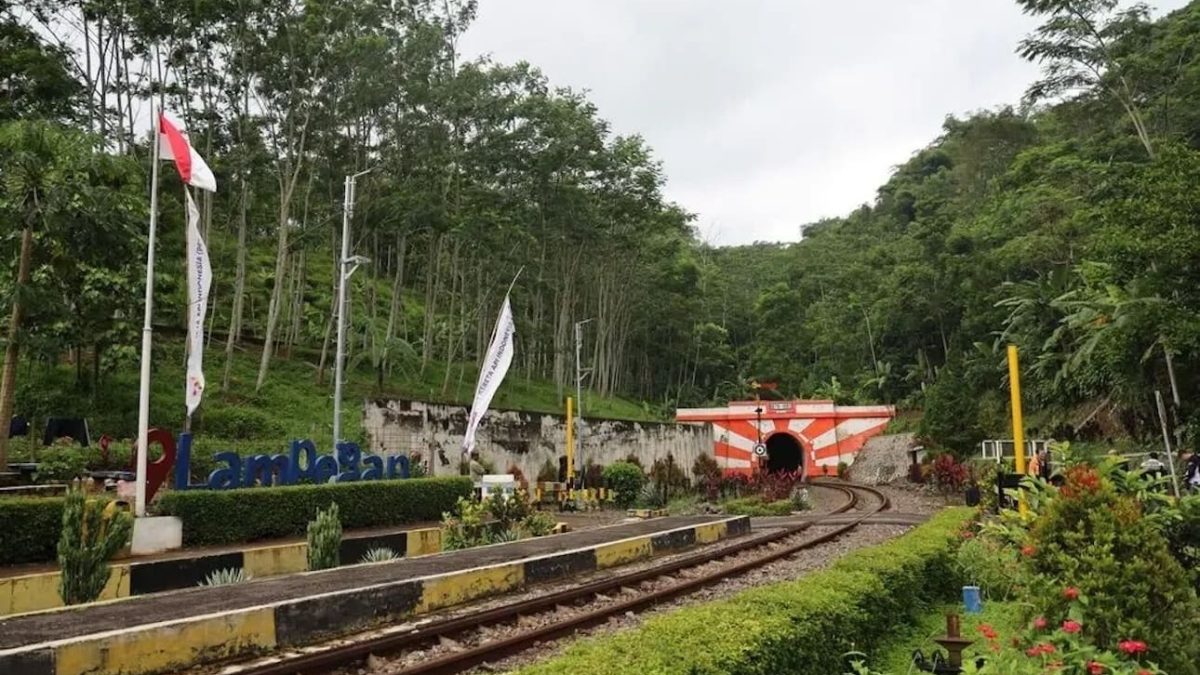 10 Terowongan Kereta Api Tertua di Indonesia, Ada yang Dibangun Sejak 1879