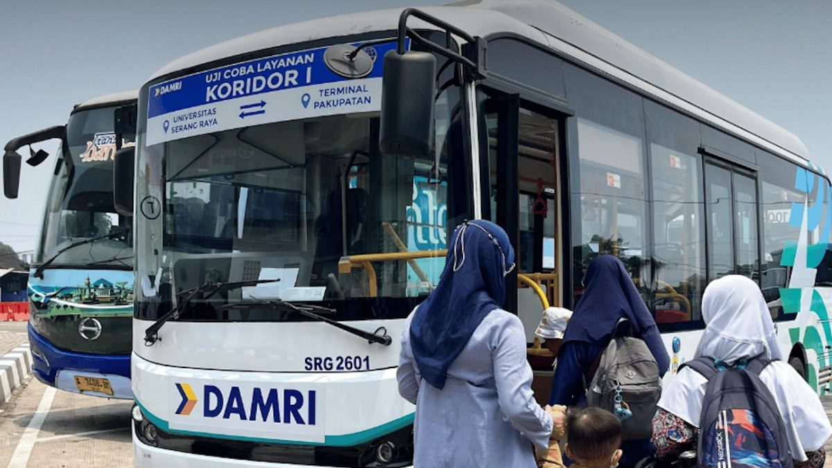DAMRI Uji Coba Bus Listrik di Kota Serang, Ini Rute dan Jadwal Operasionalnya