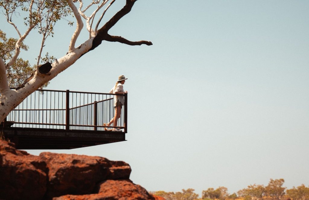 Liburan ke Australia Barat Akhir 2026? Ini Event dan Destinasi Baru yang Menarik 4 Fasilitas Knox Gorge di Karijini National Park Semakin Lengkap