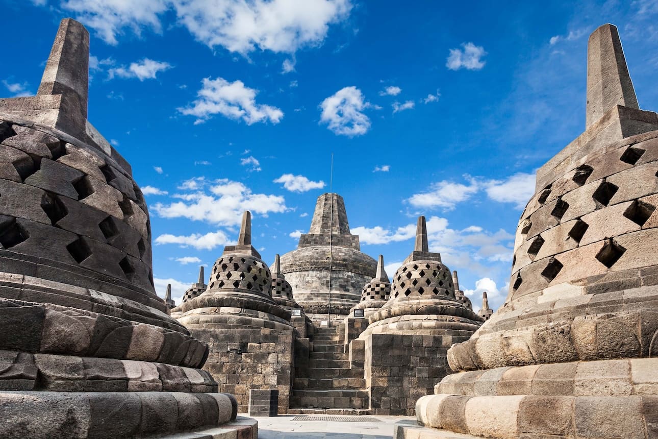Tren Wisata Q3 2026: Wonosobo, Magelang hingga Mekkah Semakin Diminati Wisatawan Indonesia 1 Tren Wisata Q3 2026: Wonosobo, Magelang hingga Mekkah Semakin Diminati Wisatawan Indonesia