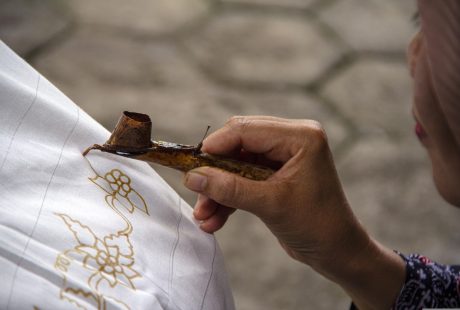 Hari Batik Nasional 2026: Ternyata Ini Alasan 2 Oktober Dipilih 14 Hari Batik Nasional 2026: Ternyata Ini Alasan 2 Oktober Dipilih