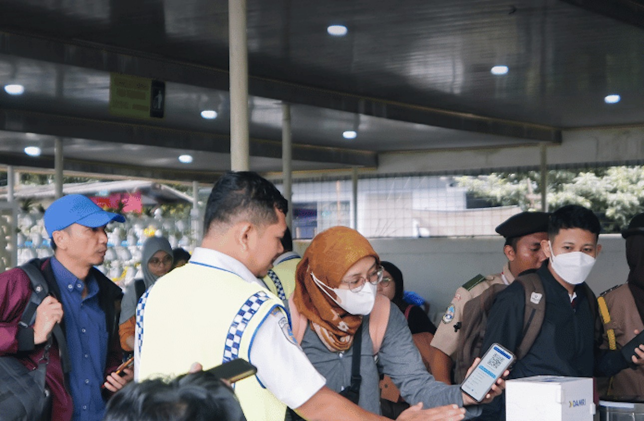 Pesan Tiket DAMRI Lebih Awal Bisa Hemat Rp50 Ribu, Ini Caranya 1 Pesan Tiket DAMRI Lebih Awal Bisa Hemat Rp50 Ribu, Ini Caranya