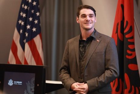 RJ Mitte Meninggal di Usia 34 Tahun, Ini Fakta Penyebab Kematiannya
